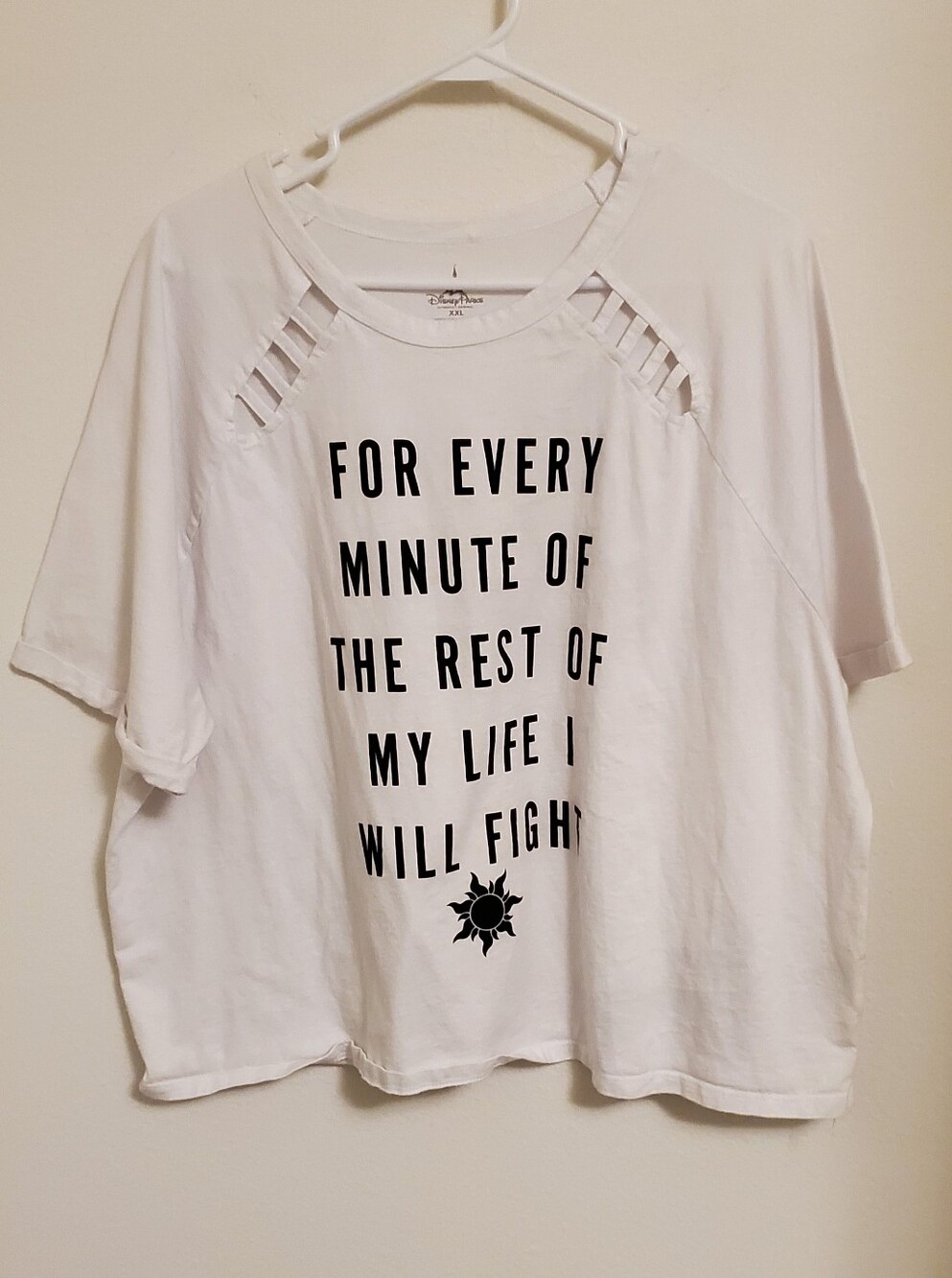 Disney Parks Tangeld Rapunzel Quote Cropped Tee Size XXL Disney Princess